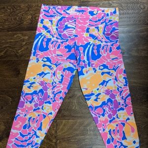 *Host Pick!* Lilly Pulitzer NWOT crop leggings